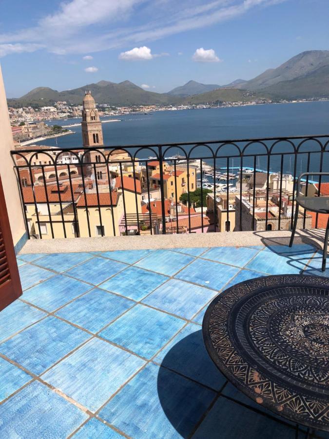 Le Suite Guarinelli B&B Gaeta Exterior photo